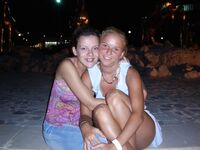 Homepornbay Amateur Photos - Amateur Girl Sunbathing Topless - Photos Sunbathing Girl Amateur Topless
