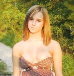 Homepornbay Amateur Photos - Busty Ex-Gf Exposed - Busty Exposed Ex-Gf Photos