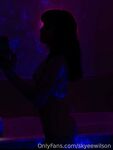 Onlyfans Leaked Photos - Skyexwilsonx - Photos