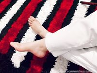 Onlyfans Leaked Photos - Queen-Salome - Photos