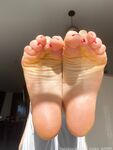 Onlyfans Leaked Photos - Fifi-Lurks-Asmr - Photos