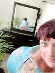Onlyfans Leaked Photos - Hourglassmama-Photo-1966 - Photos