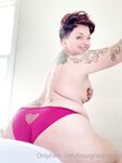 Onlyfans Leaked Photos - Hourglassmama-Photo-1966 - Photos