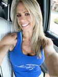 Onlyfans Leaked Photos - Wildwifebarbie-Photo-2908 - Photos