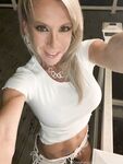 Onlyfans Leaked Photos - Wildwifebarbie-Photo-2908 - Photos