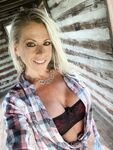 Onlyfans Leaked Photos - Wildwifebarbie-Photo-2908 - Photos