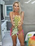 Onlyfans Leaked Photos - Wildwifebarbie-Photo-2908 - Photos
