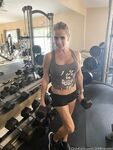 Onlyfans Leaked Photos - Wildwifebarbie-Photo-2908 - Photos