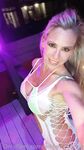 Onlyfans Leaked Photos - Wildwifebarbie-Photo-2908 - Photos