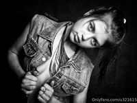 Onlyfans Leaked Photos - Sandra_Tiny Photo - Sandra_Tiny Amateur Photos