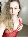 Onlyfans Leaked Photos - Poppyevans Photo - Poppyevans Amateur Photos