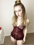Onlyfans Leaked Photos - Poppyevans Photo - Poppyevans Amateur Photos