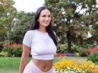 Onlyfans Leaked Photos - Claudiabavel Photo - Amateur Photos Claudiabavel