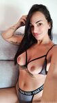 Onlyfans Leaked Photos - Claudiabavel Photo - Amateur Photos Claudiabavel