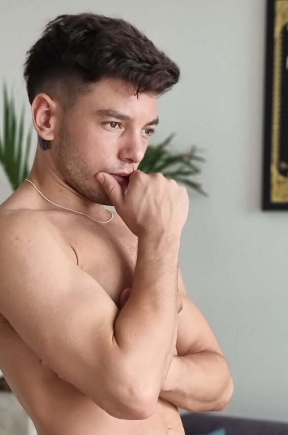 Nicolas-Ponz Photos
