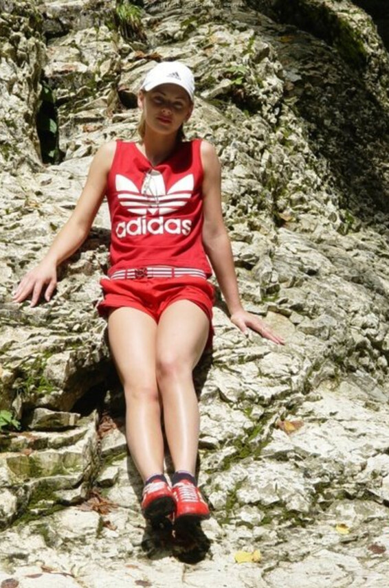 Na Otdyhe Devki Photos Uno Zhenu 7904 Ebet