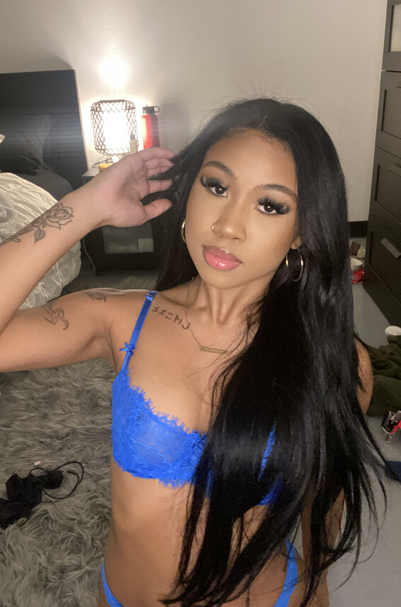 Wetchinaaa Photos