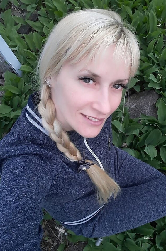 Ljubveobilnaja Photos Devki Golyshom 36046 Uno Blondinka
