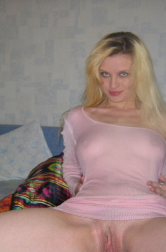 Goloj 36352 Devki Photos Krasivaja I Trahaetsja S Blonda Uno Parnem Poziruet