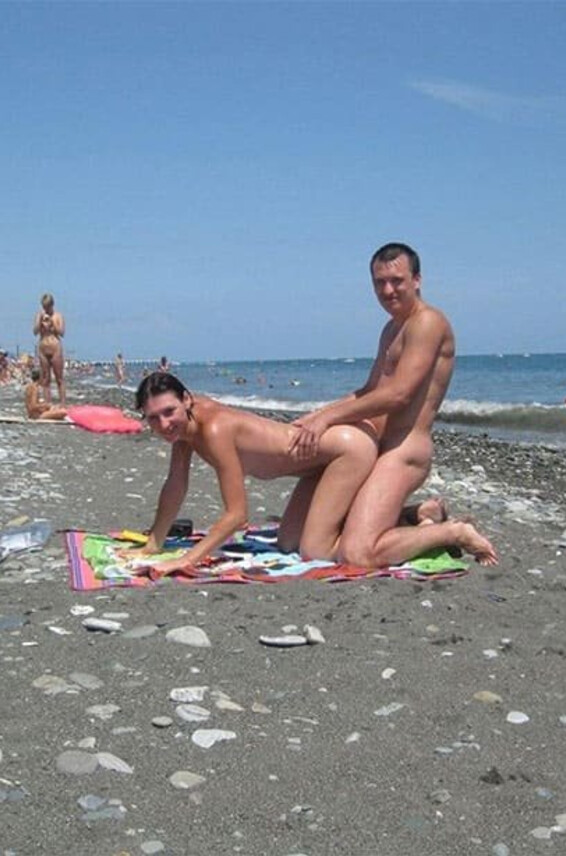 Na Pljazhe Devki 36543 Photos Podsmotrennyj Uno Seks