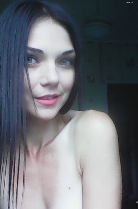 Selfi Photos Devki 30612 Seksi Uno Intimnye Brjunetochki