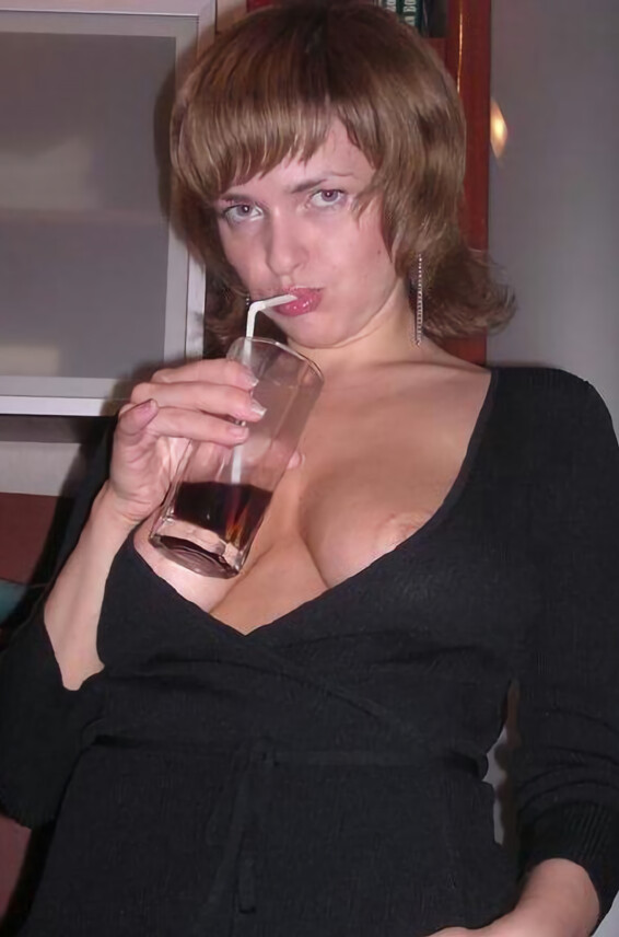 V Photos Devki 38762 Sekretarshu Uno Shljuhu Igra