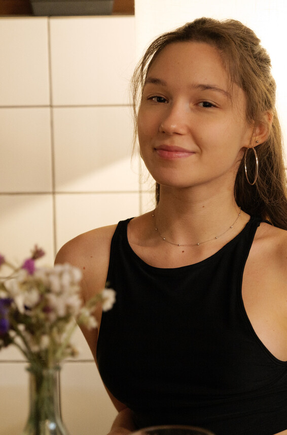Dating Photos Euro 48192248 Zishy Sayah Heaney