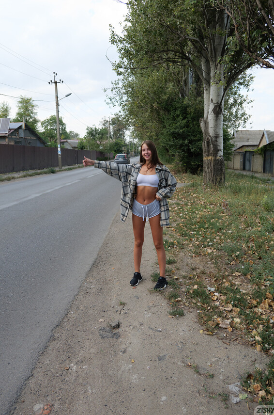 Roaming Photos Olya Zishy Minutes Derkach 48192303
