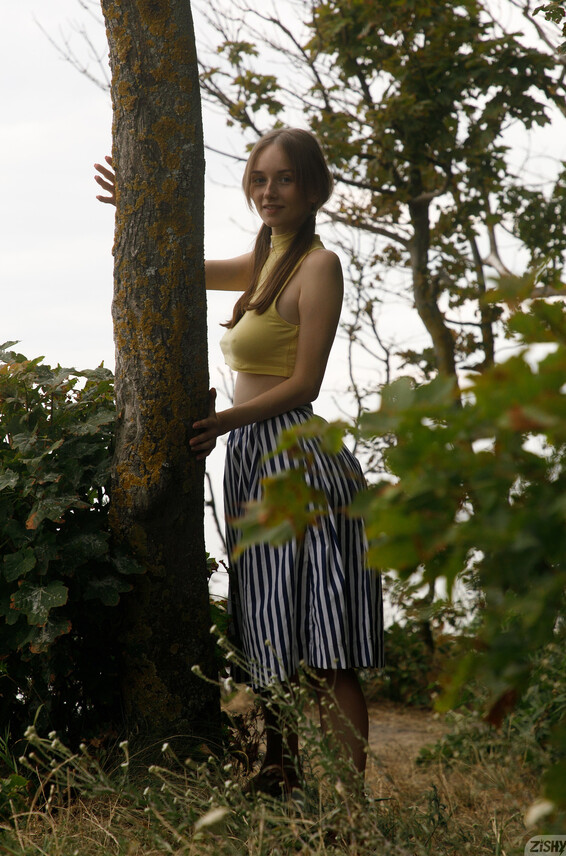 Ariel Photos 2 Zishy Tease Gossimer 48192364 Sea The By