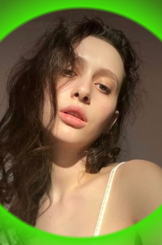 Amateur Helgaamor Photos