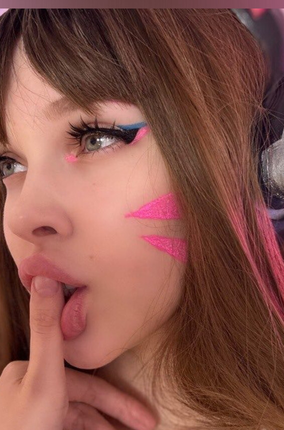 Amateur Photos Littlekitty69_Paid